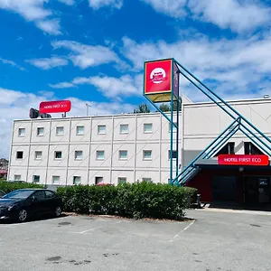 First Eco Villemoisson Centre Commercial Carrefour Hotel Savigny-sur-Orge