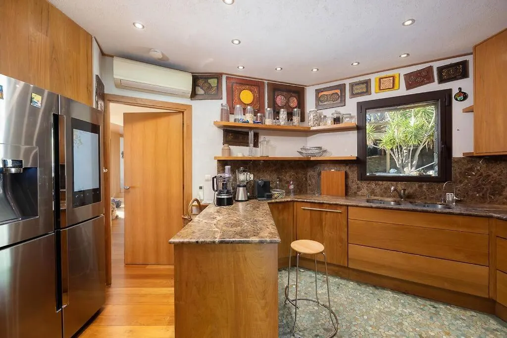 Villa In Gated Community Of Hotel La Reserve Ramatuelle